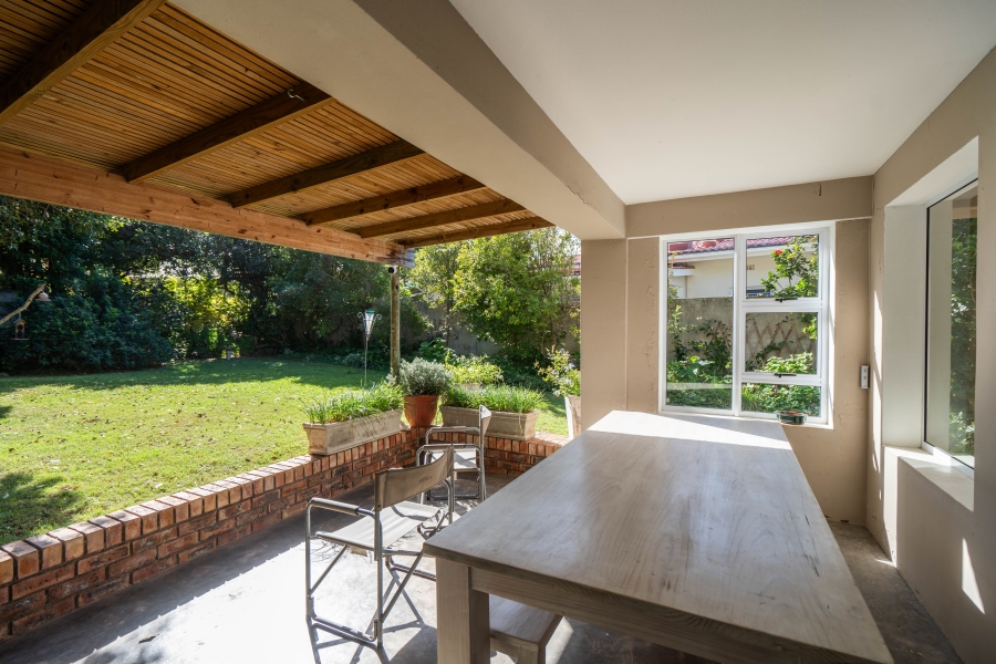 5 Bedroom Property for Sale in Kenton On Sea Eastern Cape